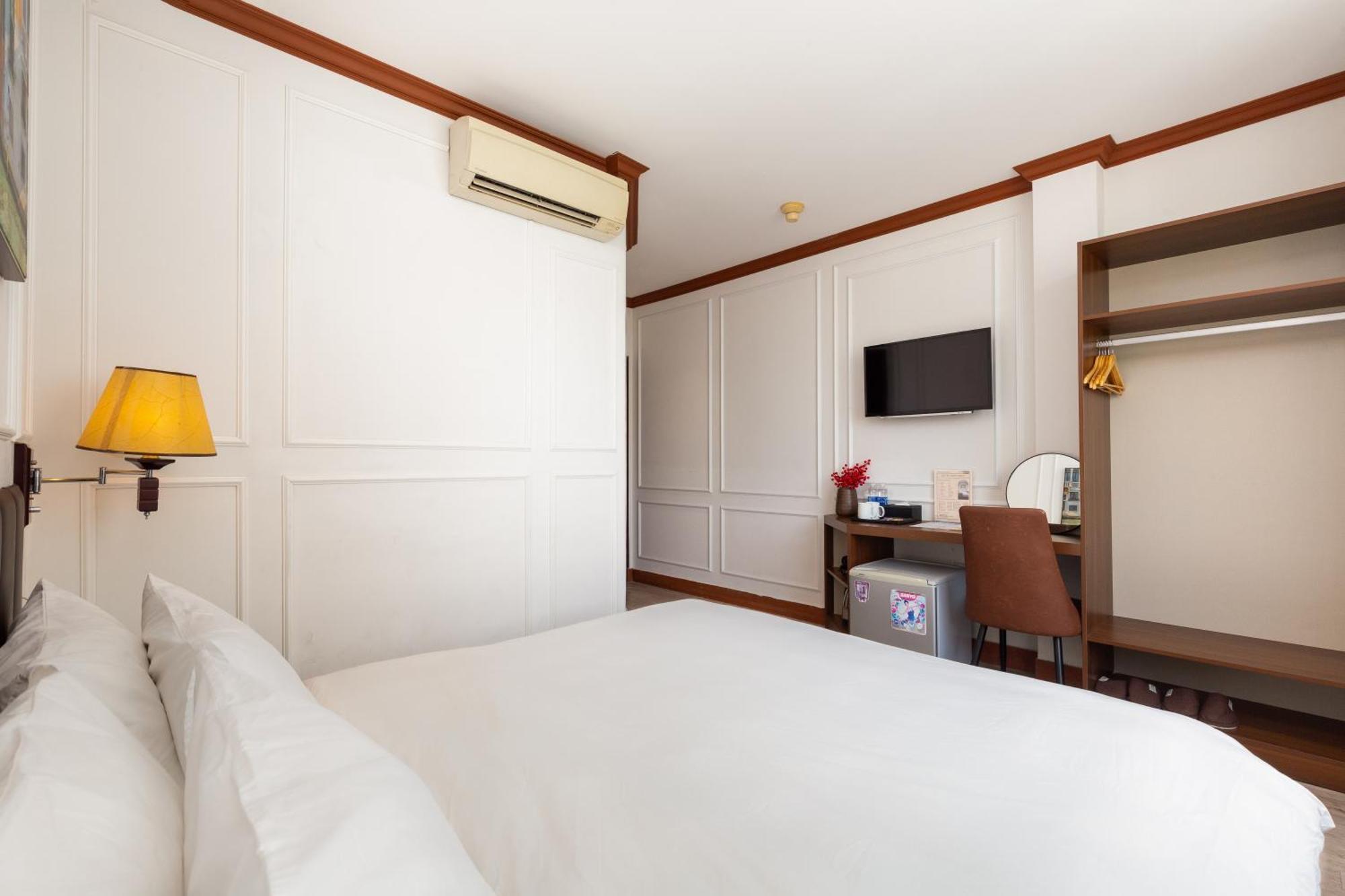 Matterhorn Hotel Хошимін Екстер'єр фото